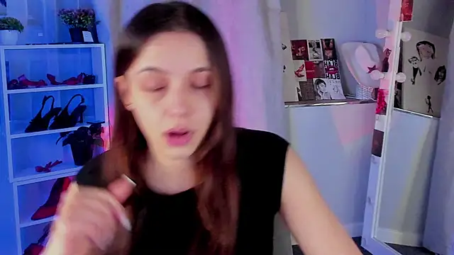 Sahara Shields online show from 11/12/25, 10:30