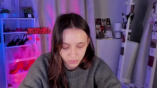 Sahara Shields online show from 10/24/25, 10:36