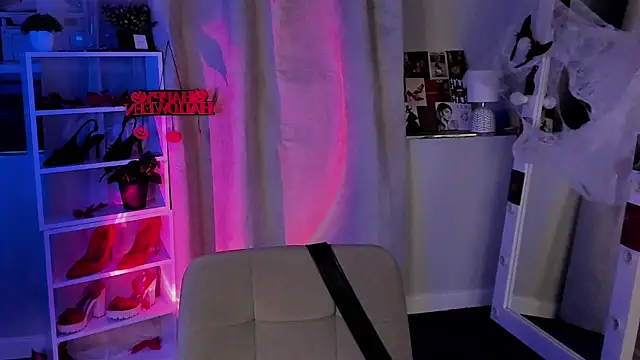 Sahara Shields online show from 10/25/25, 10:58