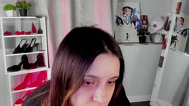 Sahara Shields online show from 12/14/25, 10:21