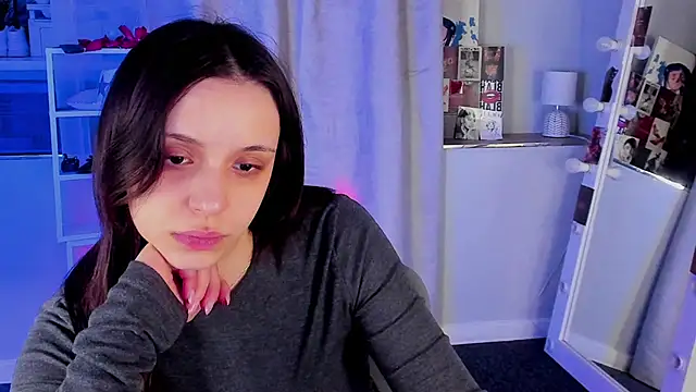 Sahara Shields online show from 04/08/26, 06:26