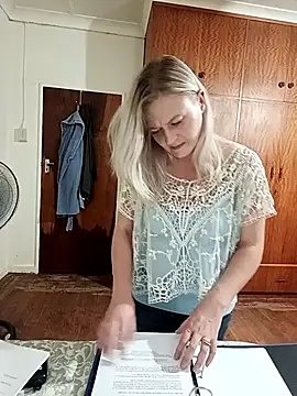 Vintasia online show from 02/02/26, 07:46