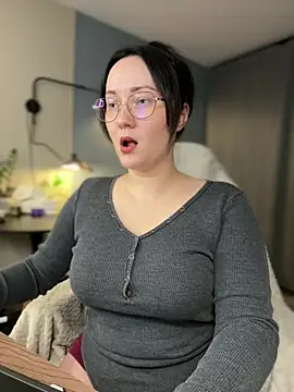 Kiss My Body online show from 02/04/26, 05:41