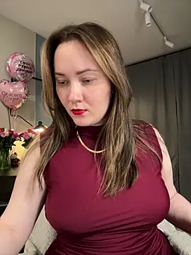 Kiss My Body online show from 05/24/26, 08:20
