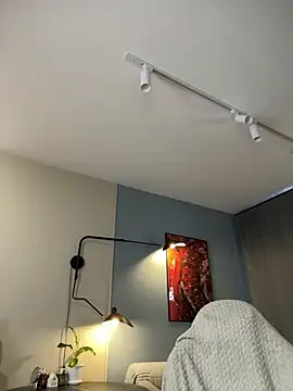 Kiss My Body online show from 04/14/26, 04:34