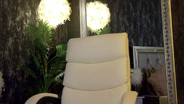 KeylaBlair online show from 11/23/25, 08:19