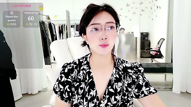 miaomiao-777 online show from 10/20/25, 02:24