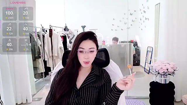 miaomiao-777 online show from 04/10/26, 02:29