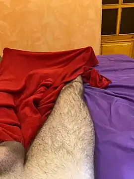 Snapshot of faceless134 chatting on 01/16/25, 12:20 faceless134 online show from 01/16/25, 12:20