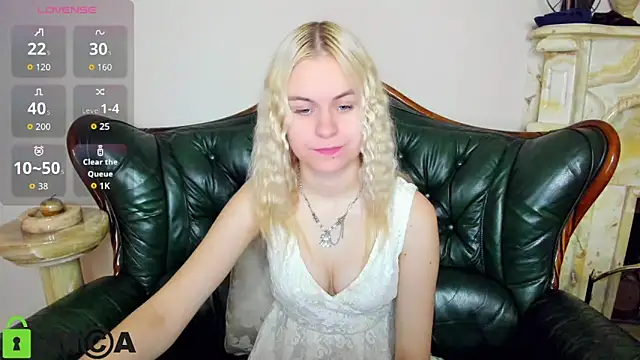 HillEva online show from 10/27/25, 08:26