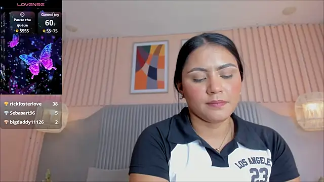 Snapshot of janna_lopez_ chatting on 03/14/25, 09:32 janna lopez online show from 03/14/25, 09:32