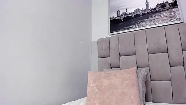 janna lopez  online show from 10/30/25, 11:41