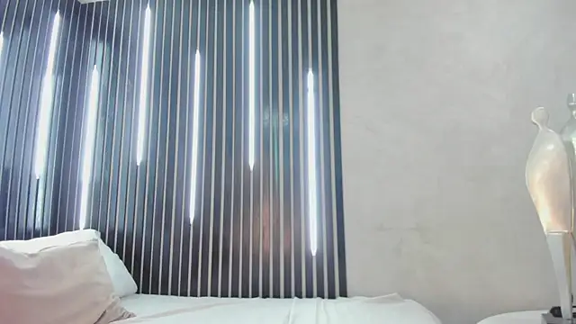 Stefanyduque1 online show from 11/03/25, 01:04