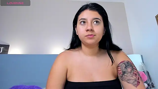 BrianaaTaylor online show from 03/04/25, 12:12