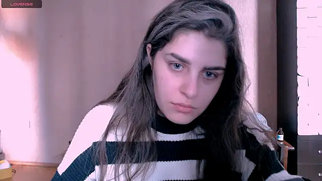  Roselina  online show from 11/25/25, 11:21