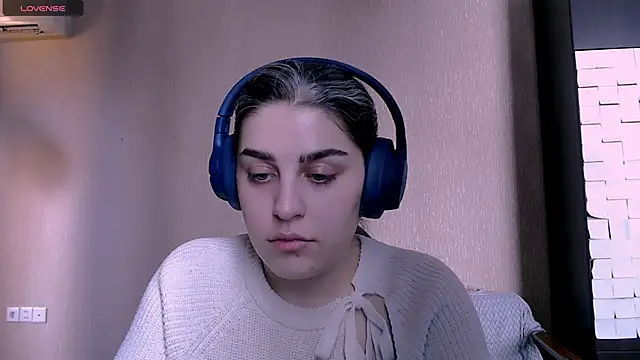  Roselina  online show from 11/22/25, 11:09