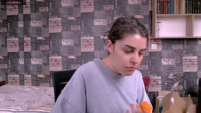  Roselina  online show from 09/15/25, 09:43