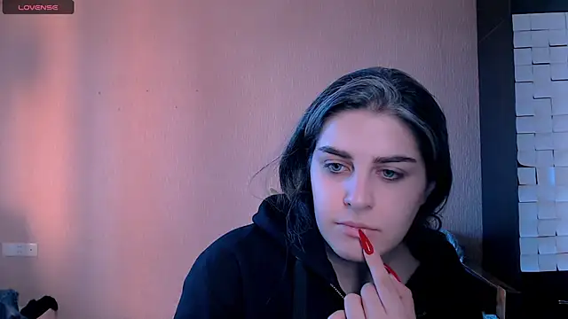  Roselina  online show from 10/11/25, 12:39