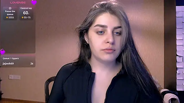  Roselina  online show from 11/10/25, 12:04