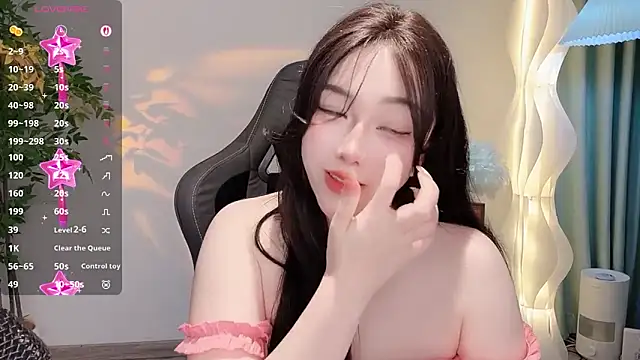 Snapshot of Alano-01 chatting on 06/12/26, 03:04 Alano-01 online show from 06/12/26, 03:04
