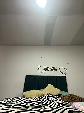 Keyler True18 online show from 02/05/26, 10:22