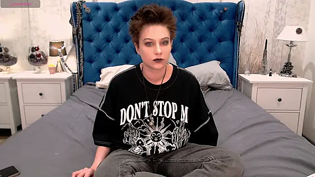 via mayer  online show from 03/21/26, 01:59