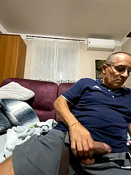 sempreilmio2 online show from 09/19/25, 08:35