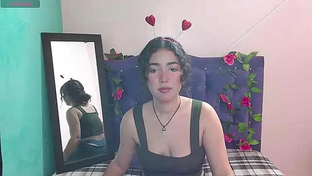 Snapshot of Atlanta_Beautiful chatting on 03/17/25, 06:21 Atlanta Beautiful online show from 03/17/25, 06:21