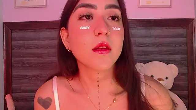 AdaaMillan online show from 02/04/26, 08:04