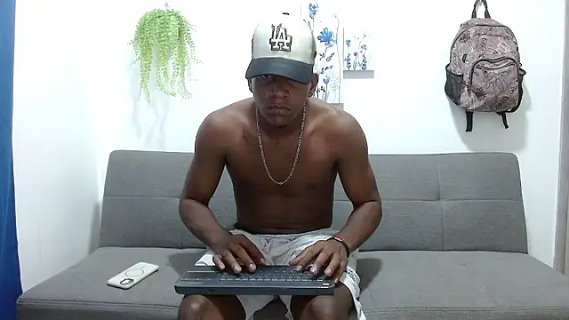 Snapshot of Master_foot_ chatting on 03/02/26, 01:51 Master foot online show from 03/02/26, 01:51