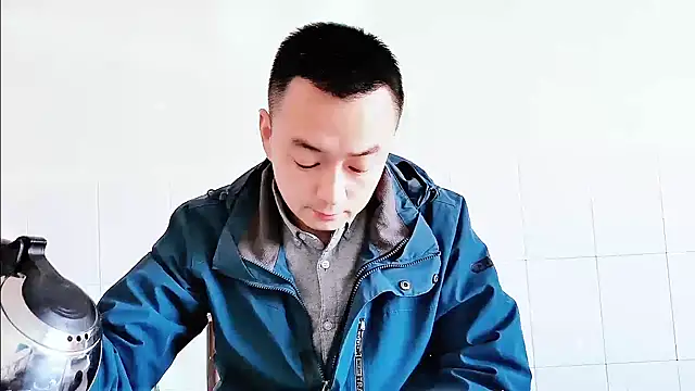 swg176 online show from 10/22/25, 07:30