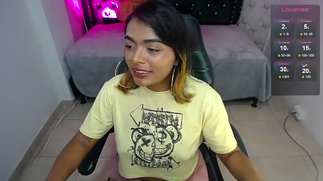 madelein m online show from 02/26/25, 10:26