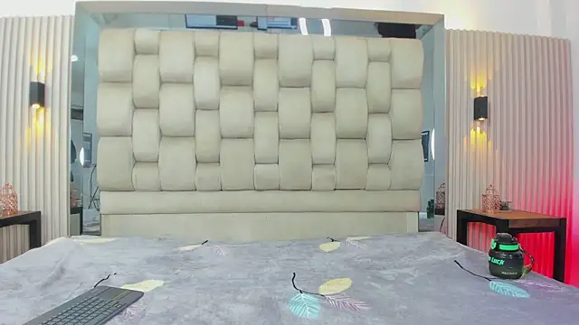 Snapshot of pocahontas_pow chatting on 11/06/25, 11:58 pocahontas pow online show from 11/06/25, 11:58