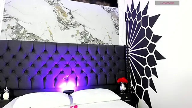 EthaanCox online show from 04/07/26, 09:27