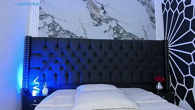 EthaanCox online show from 03/24/26, 08:09