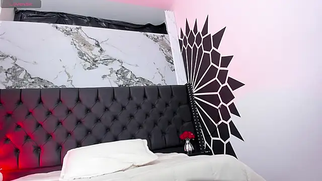 EthaanCox online show from 03/23/26, 08:52