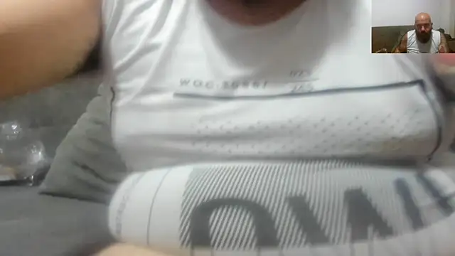 Snapshot of Chubi6669 chatting on 06/14/26, 08:21 Chubi6669 online show from 06/14/26, 08:21