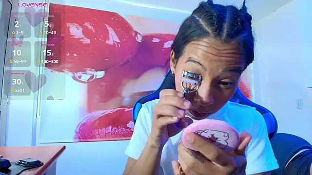 Miss sparkle00 online show from 09/13/25, 05:07