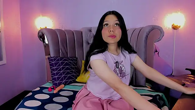 Snapshot of BriggiteDeLuca chatting on 01/16/25, 01:36 BriggiteDeLuca online show from 01/16/25, 01:36