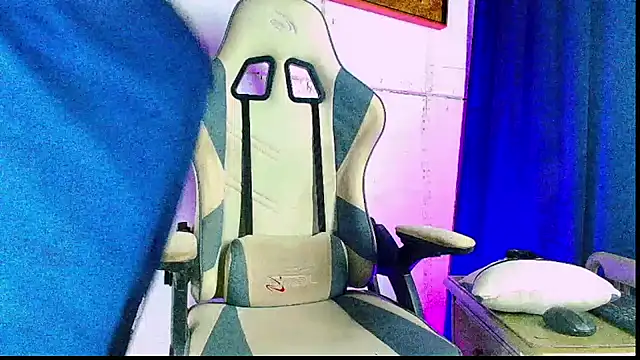 matteo rivas online show from 10/19/25, 11:07