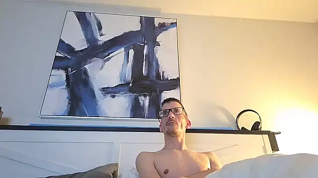 AcceptableForecast56 online show from 02/05/26, 09:27