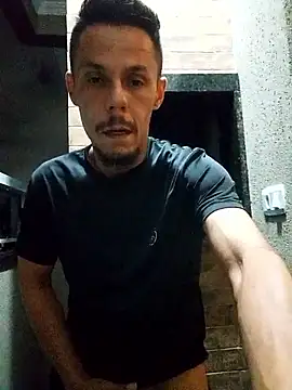 Santanacumxplod online show from 12/20/25, 02:14