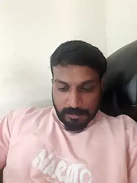 Snapshot of Chennaibull15 chatting on 02/15/25, 09:38 Chennaibull15 online show from 02/15/25, 09:38