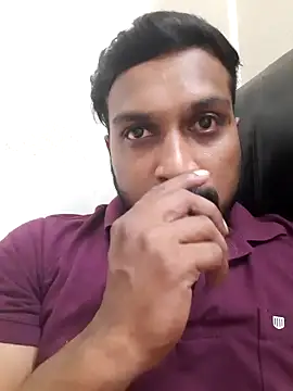 Snapshot of Chennaibull15 chatting on 02/07/25, 03:52 Chennaibull15 online show from 02/07/25, 03:52