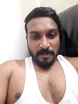 Snapshot of Chennaibull15 chatting on 02/14/25, 03:05 Chennaibull15 online show from 02/14/25, 03:05