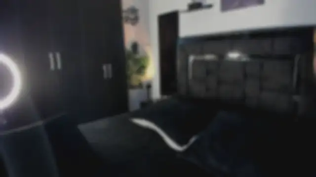 alanblack1 online show from 04/12/26, 12:41