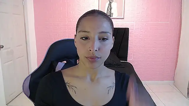 DULCE1609 online show from 11/15/25, 08:46