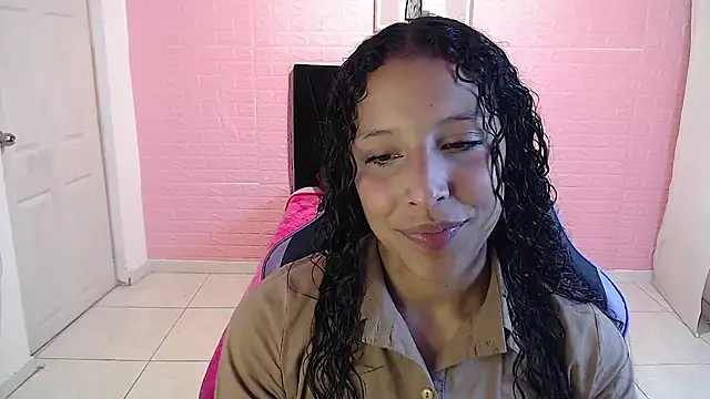 DULCE1609 online show from 11/21/25, 08:08