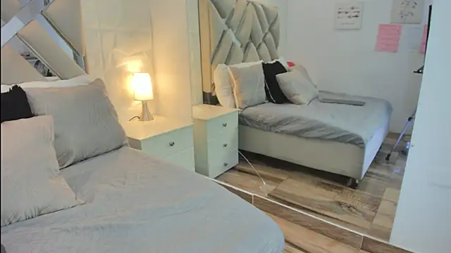 raquell moore online show from 03/14/26, 12:00