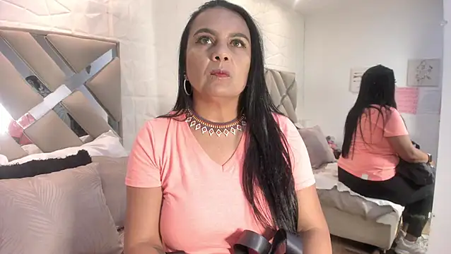 raquell moore online show from 02/12/26, 12:38